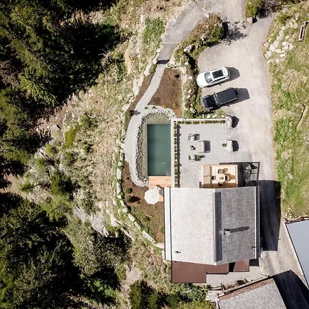 Chalé Leni Mountain *