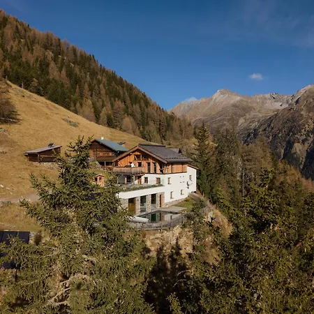 Leni Mountain Alpehytte