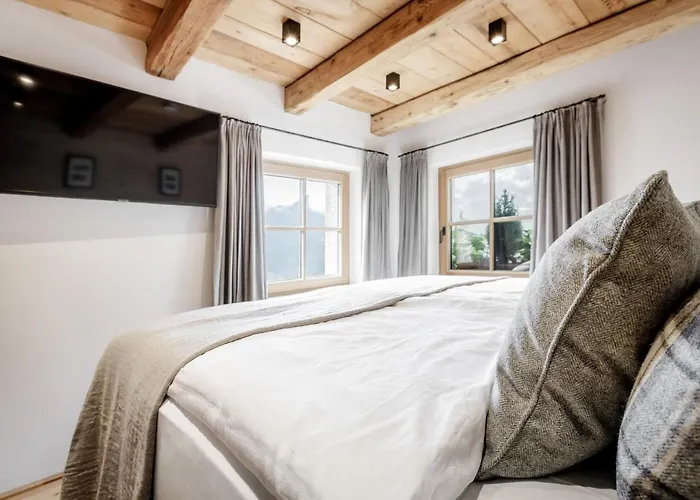 Leni Mountain Σαλέ *