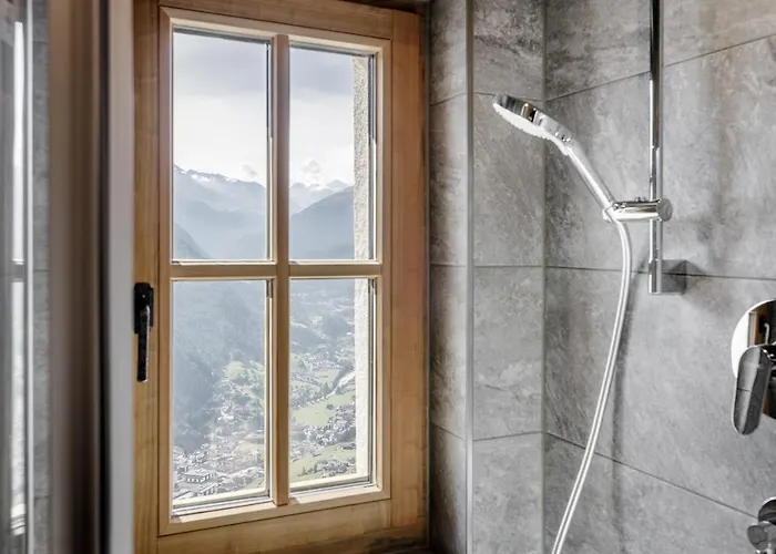 Leni Mountain * Ζόλντεν